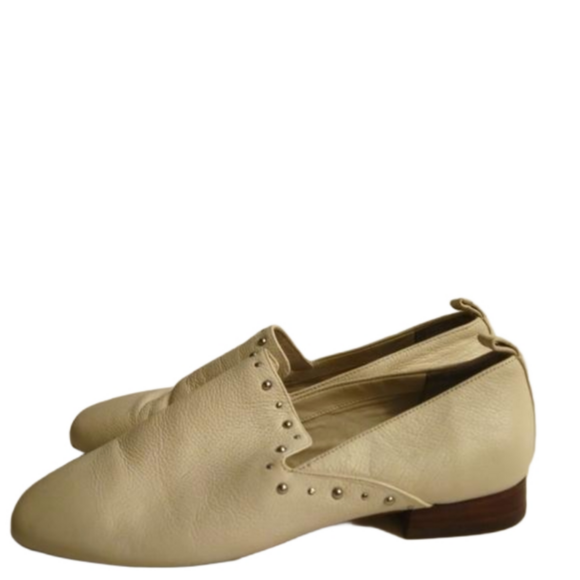 Stylish and Comfortable: *New* Men's Lord + Taylor Father Loafers in Size 10 - Picture 2 of 4